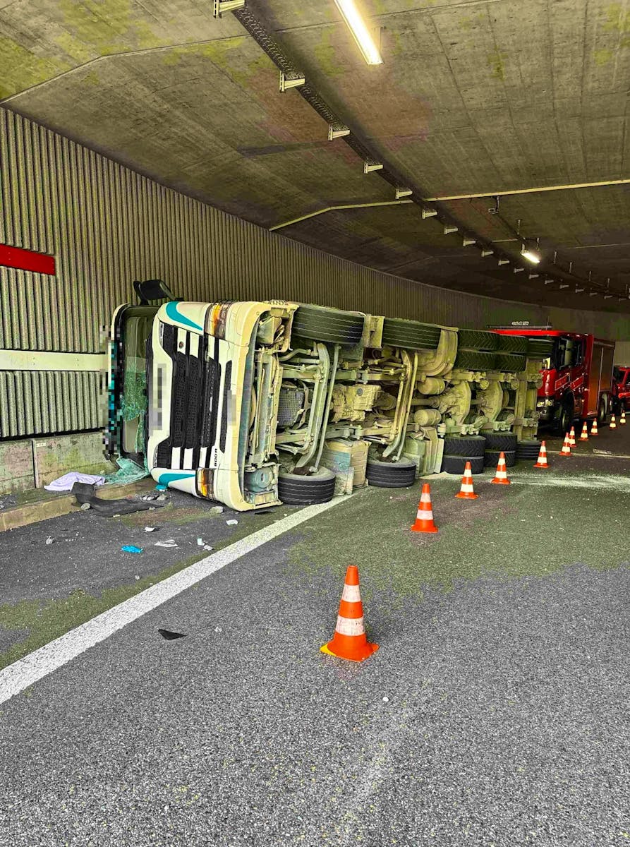 Accident de camion dans le tunnel du Spitalhof : un conducteur gravement blessé