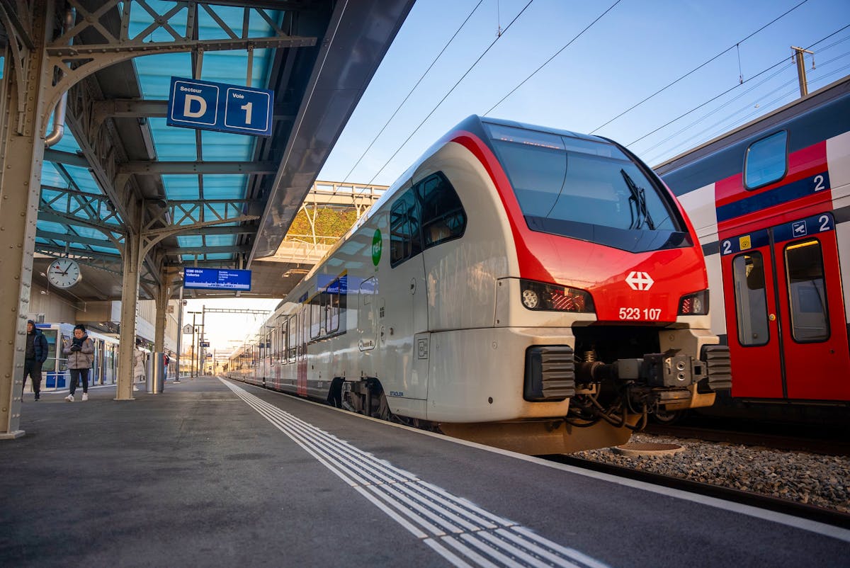 Trafic ferroviaire 2024 : un nouveau record historique pour le transport de passagers en Suisse