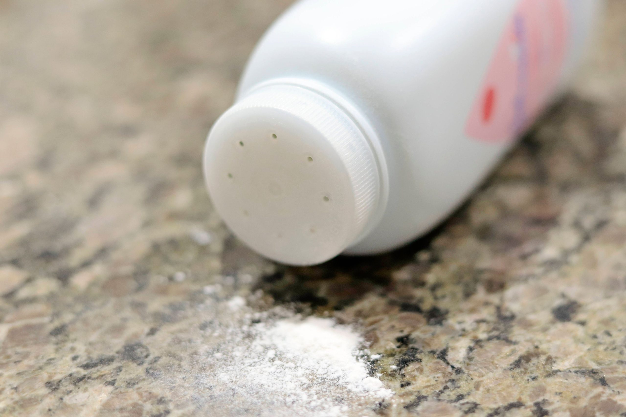 France 2 : Camille Cerf prend les commandes de Mot de passe après le départ de Laurence Boccolini