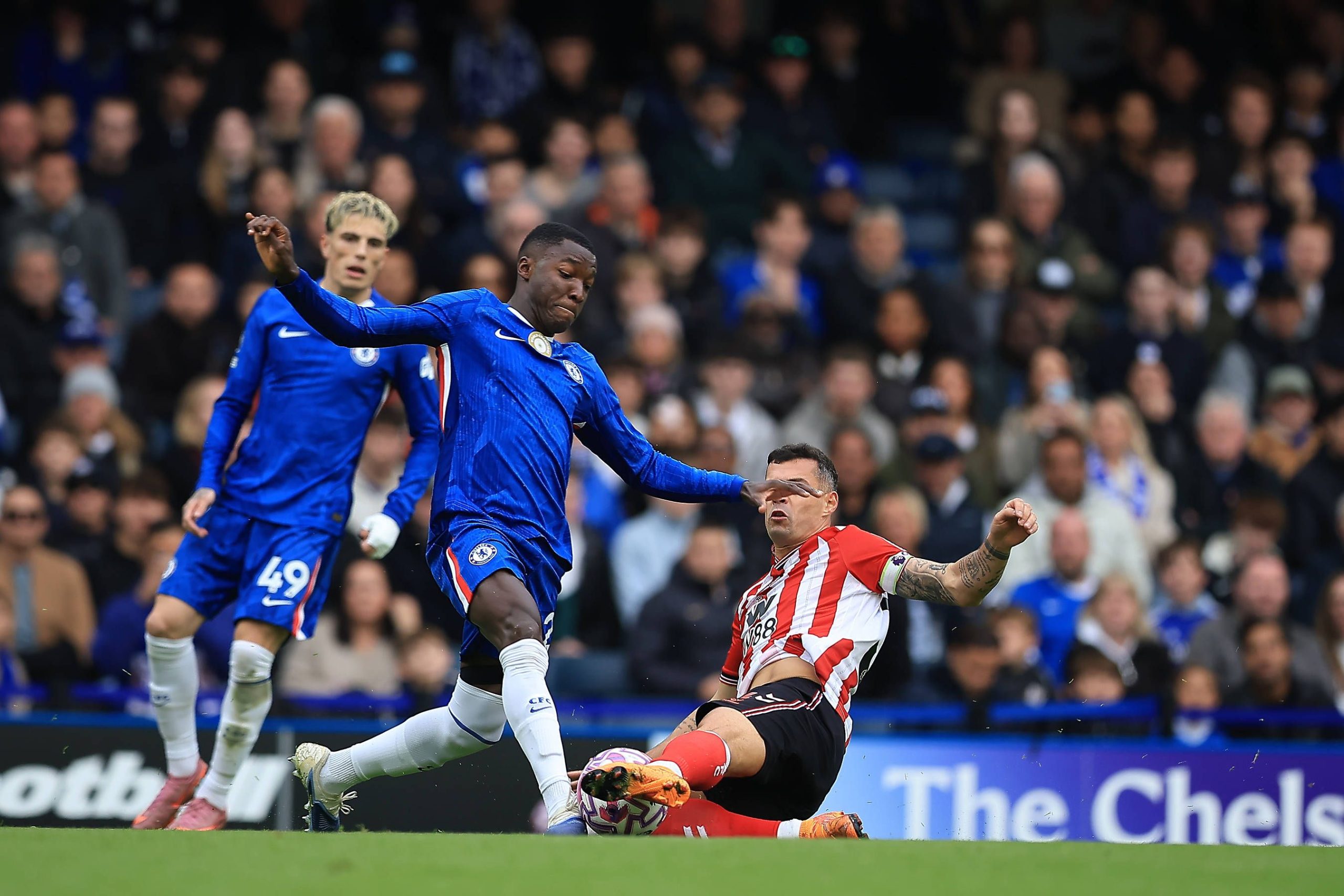 Xhaka et Sunderland dominent Chelsea à Stamford Bridge : récapitulatif de la 9e journée de Premier League