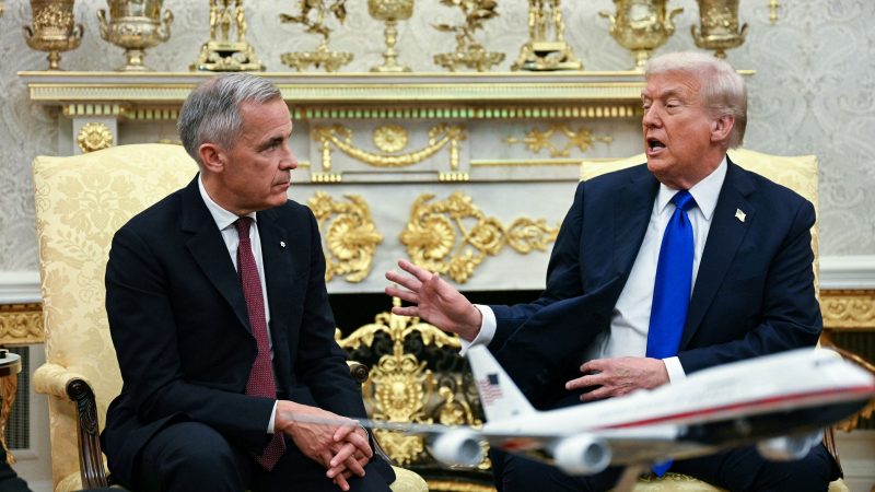 Ontario suspend une publicité avec Reagan sur les droits de douane; Trump dénonce un coup tordu du Canada