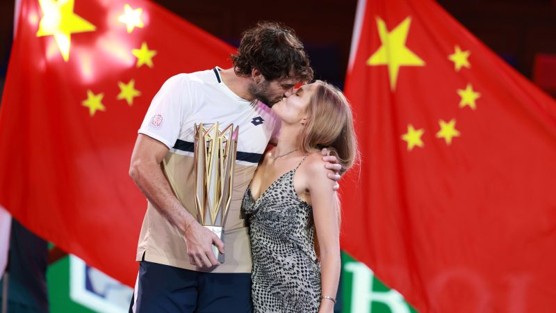 Valentin Vacherot devient millionnaire après son sacre à Shanghai et décide de garder sa Peugeot 307