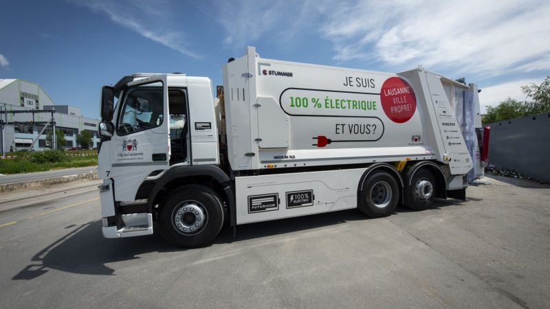 Genève ajuste ses tarifs: baisses pour les permis et plaques, hausses pour les contrôles techniques et les émoluments liés à la navigation