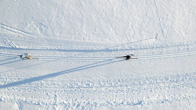 Engadine 2025 : l’Empa appelle à abandonner les farts PFAS après des analyses environnementales