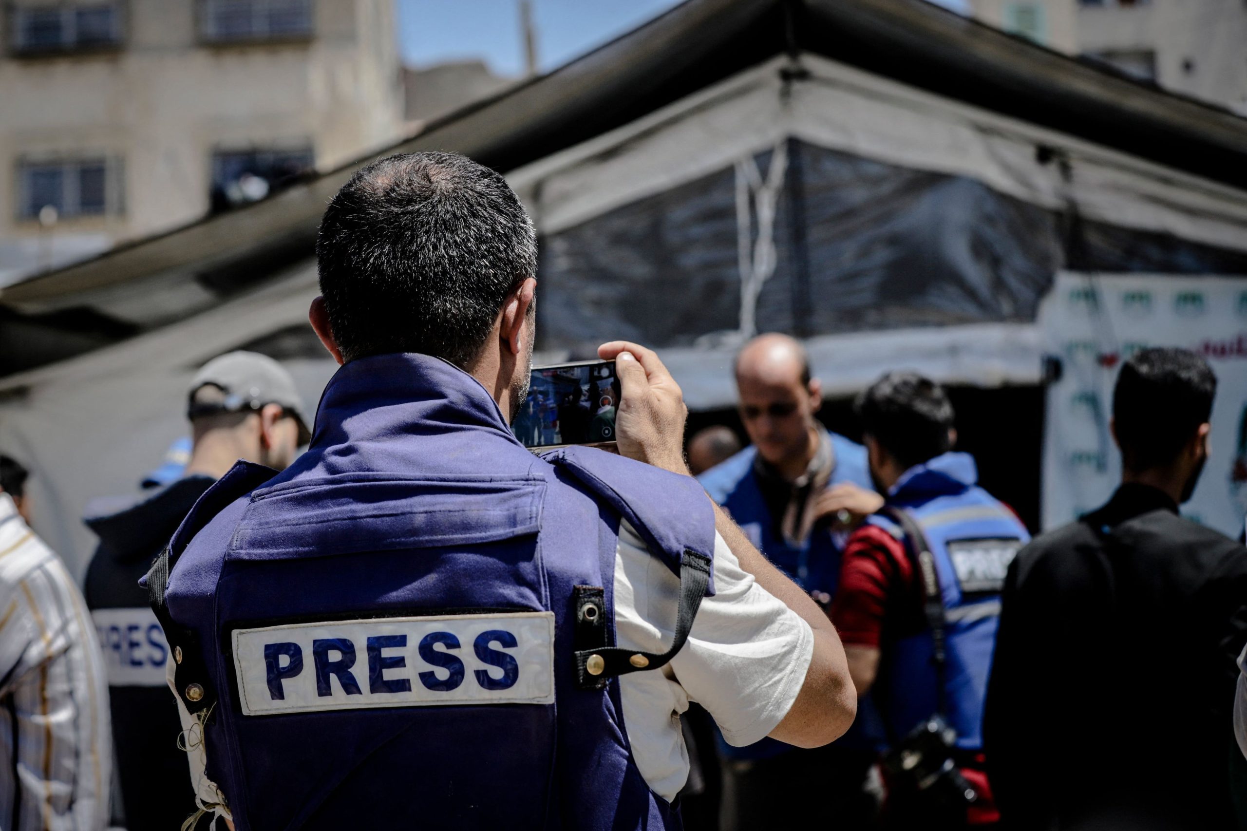Presse étrangère déconcertée par le nouveau report de l’accès à Gaza et les violences régionales